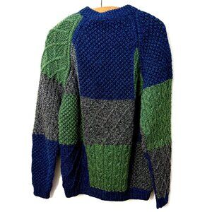 Vintage CARRAIG DONN 100% MERINO HANDKNIT